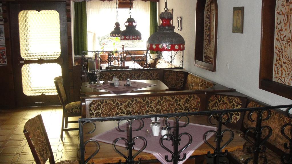 Black Bear Bikers Pub-Hotel Kempfeld エクステリア 写真
